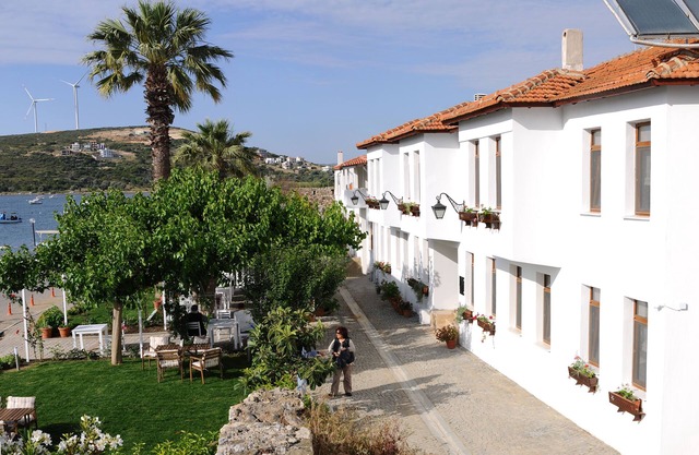 Teos Lodge Pansiyon & Restaurant
