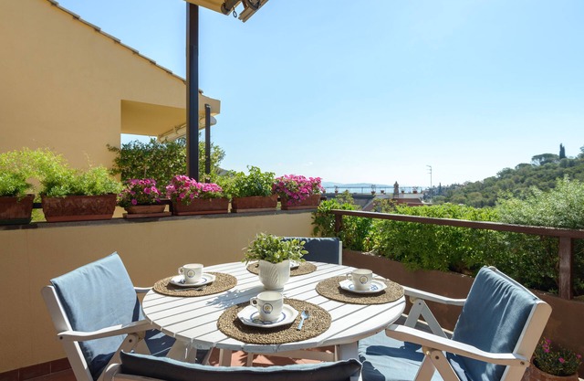 Terrace - A/C - Garage on request - By LinkHouses
