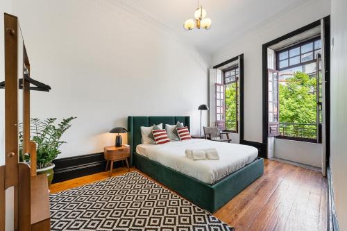 Terraced Apartment in the Heart of Porto - Free Parking