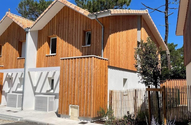 Terraced house 3 bedrooms in beautiful new residence, south beach