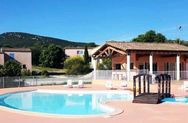 Terraced Houses in Sauve with Pools & Sauna