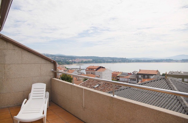 TERRAMAR APARTMENTS Overlooking the sea and close to the beach in the Arousa Estuary