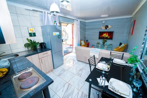 Terry’s Cozy cottage