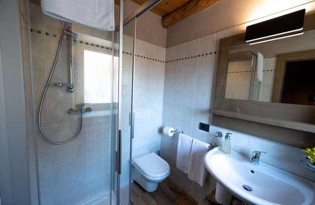 TEVERONE SUITES & WELLNESS - Camera Gallo Forcello