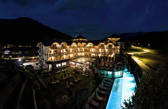 Tevini Dolomites Charming Hotel