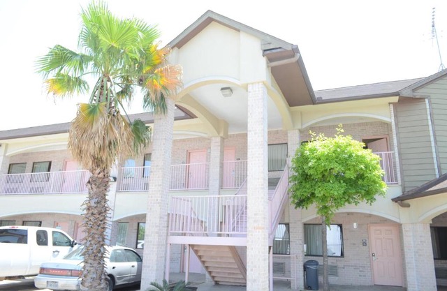 Texan Inn & Suites