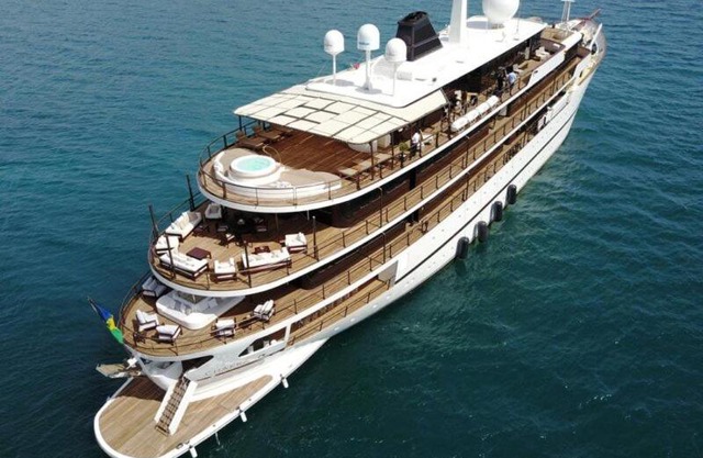 Thai Yacht