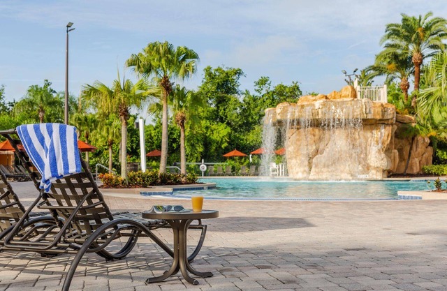 Thanksgiving for a family of 8 in Celebration at Mystic Dunes Resort & Golf