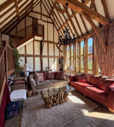 Thatchers Barn
