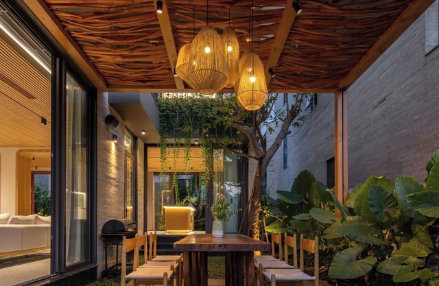 The 3 bedrooms Villa Hoi An Vietnam beautiful river view, free airport pick up