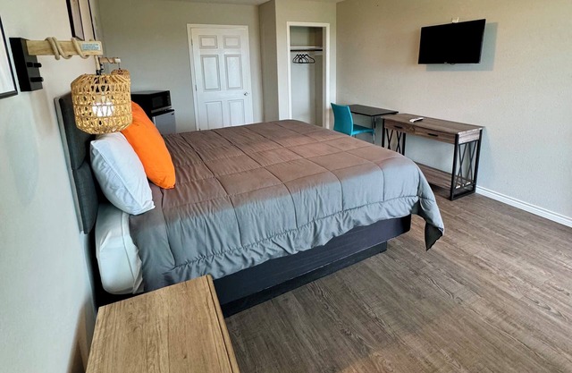 The 409 Bolivar Beach Hotel