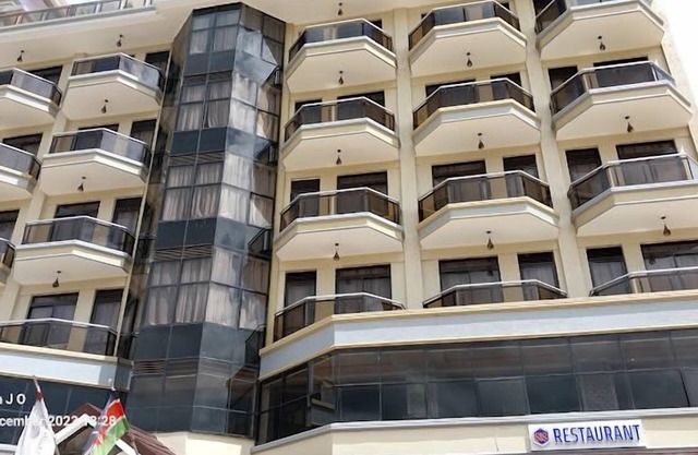 The 818 Hotel Ol Kalou