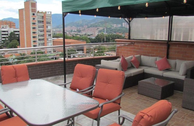 The 9's Apartahotel