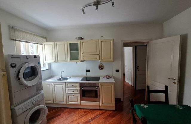 The accommodation is within walking distance of the historic center.