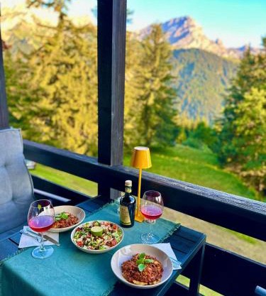 THE ALPINE STUDIO proche du lac Frience, chiens admis, parking privé