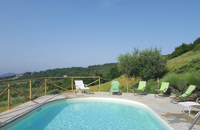 The Anforti - One bedroom holiday apartment in the beautiful Florentine hills