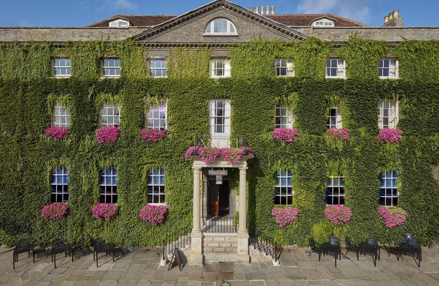 The Angel Hotel