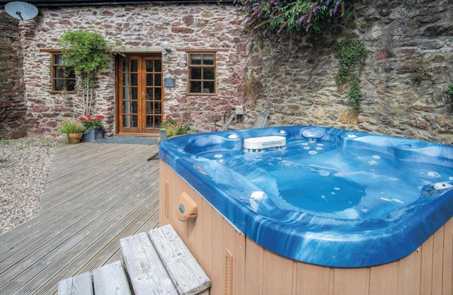 The Apple Store - 1 Bedroom Cottage - St Ishmaels