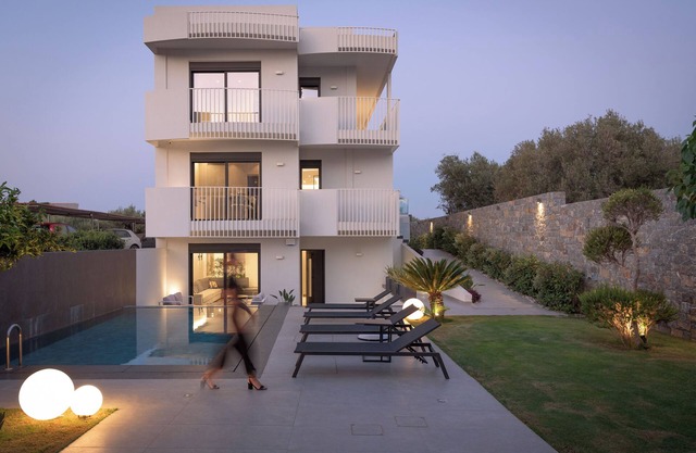 The Aqua Villa, Featuring Two Private Pools