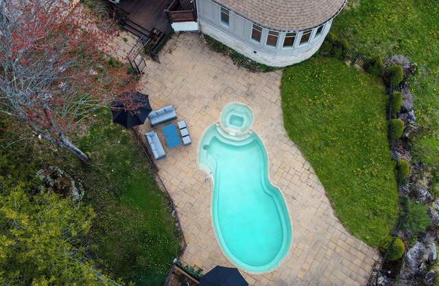 The Aquatic Haven | Spa | Pool | Cinema | BBQ