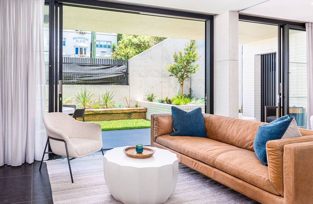 The Arden 1 Coogee. New Spacious Garden Apartment, Moments to Beach