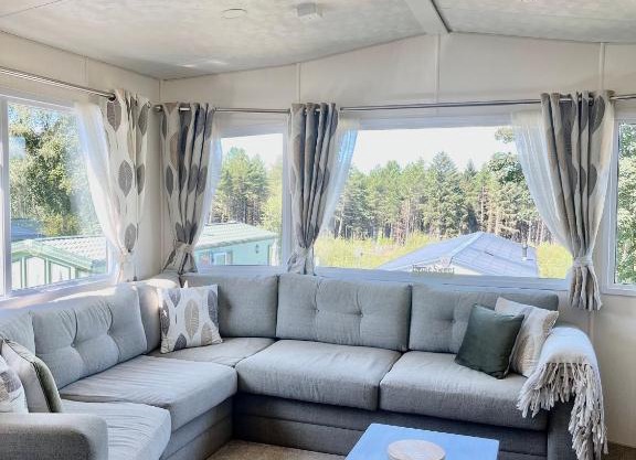 The Ascot by North Shacks