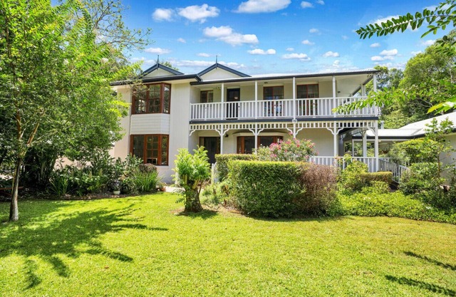 The Avenue at Montville (House)