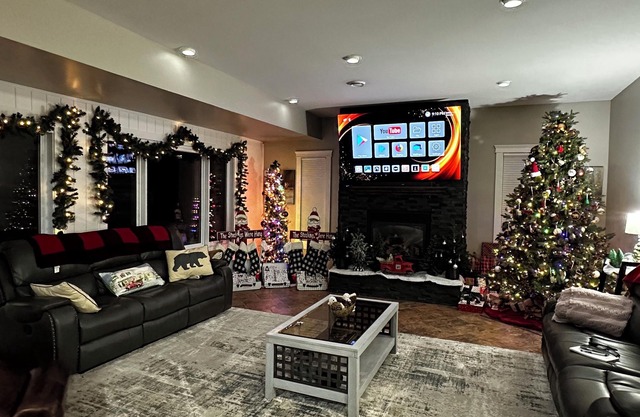 The Back Nine House - 4BR Luxury Near Candle Lake Golf