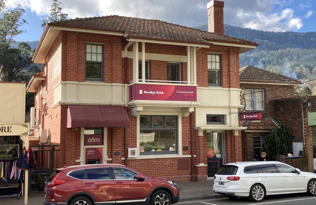 The BANK Warburton