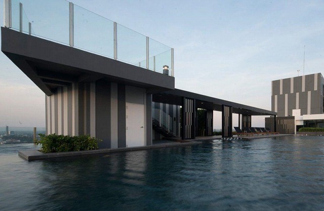 The Base Pattaya Condo Stay High Floor Pool Near Beach