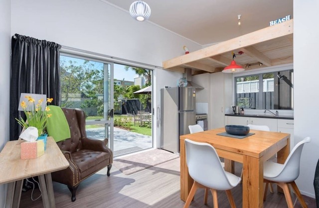 The Beach Place - Papamoa Beach