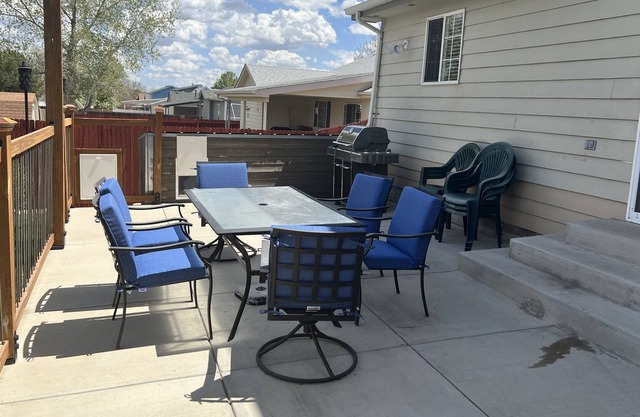 The Bear Den - The perfect family cave in Greeley, CO!