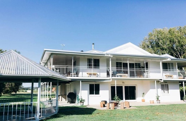 The Belle Riverhouse, Tumbulgum, Min Age