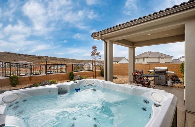 The Bend at Paseos: Dog Friendly, Hot Tub, Playstation