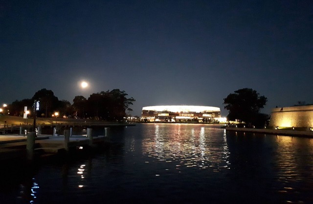 The best location in Perth- 2 Bedroom Apartment close to OPTUS STADIUM -