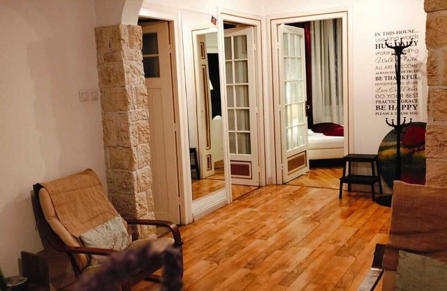 The Best Old Town Apartment - Perfect for Groups