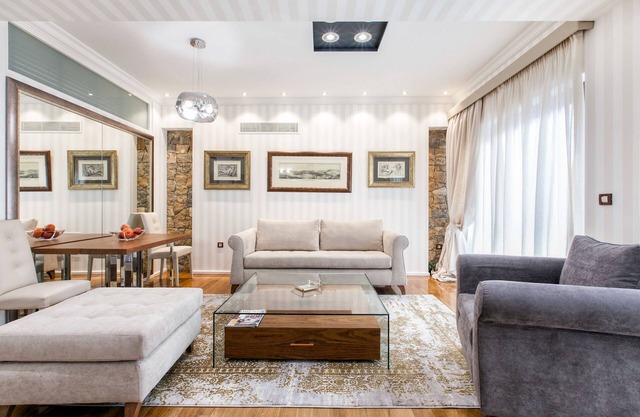 The Beverly Suites in Plaka by JJ Hospitality-