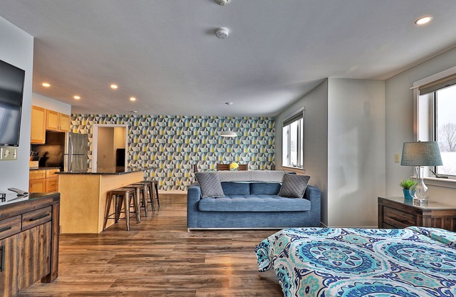The Big Chillington Sleeps 6 in Killington Center