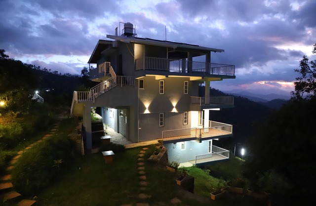 The Blissful Trails 3BR Home 1 in Satkhol by Homeyhuts
