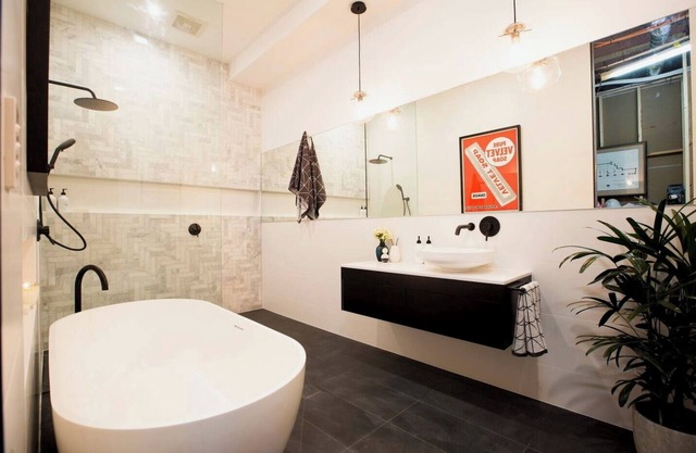 The Block -Spacious and Luxurious 4 bed Apartment