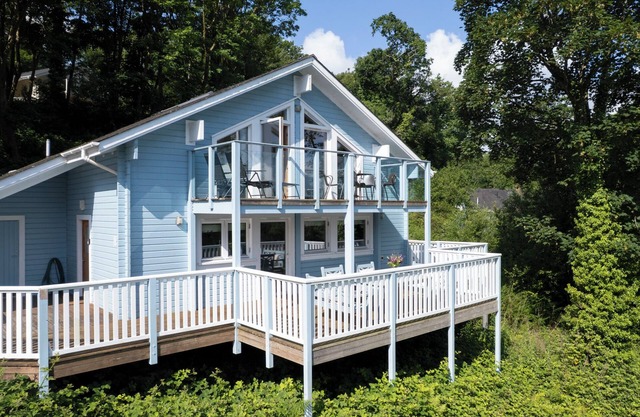 The Bluebell - Luxury Lodge with Hot Tub