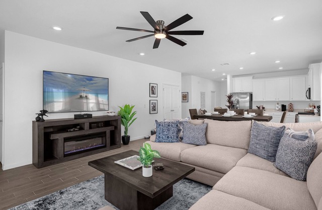 The Board & Bridle: Luxurious Entire Home near WEC