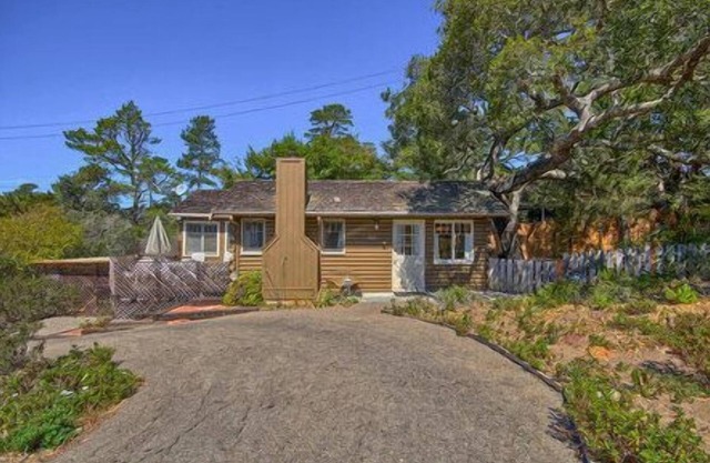 The Bonny Cottage By the Sea