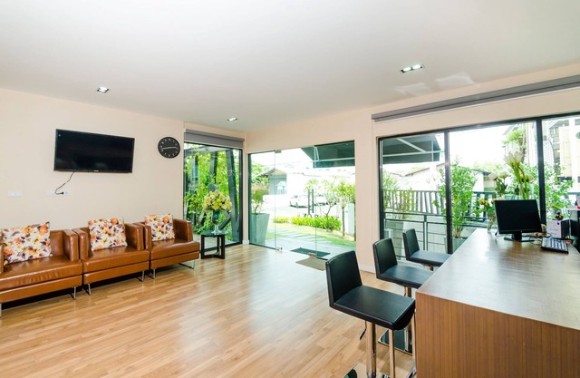 The Box Residence