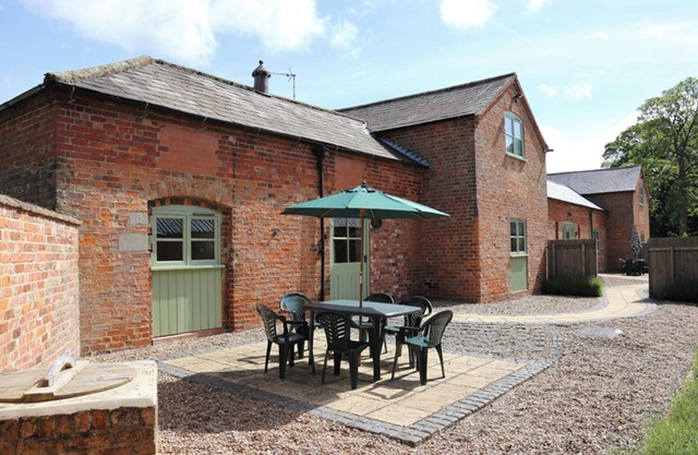 The Bran House- 23526
