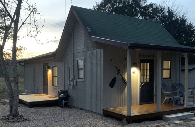 The Buffalo Bungalow on the St. Joe-Middle Buffalo River Arkansas