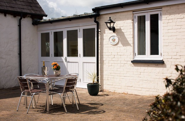 The Bullpen, Portclew Cottages