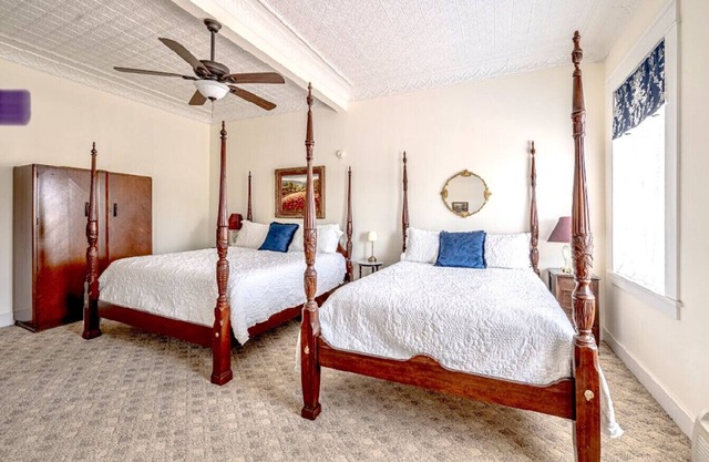 The Burnet Room at The Eastland Historic Hotel