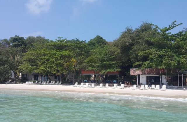 The C Samet Beach Resort SHA Plus
