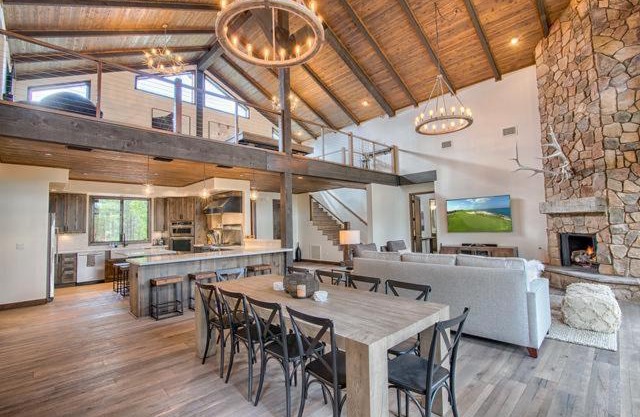 The Cabin Home